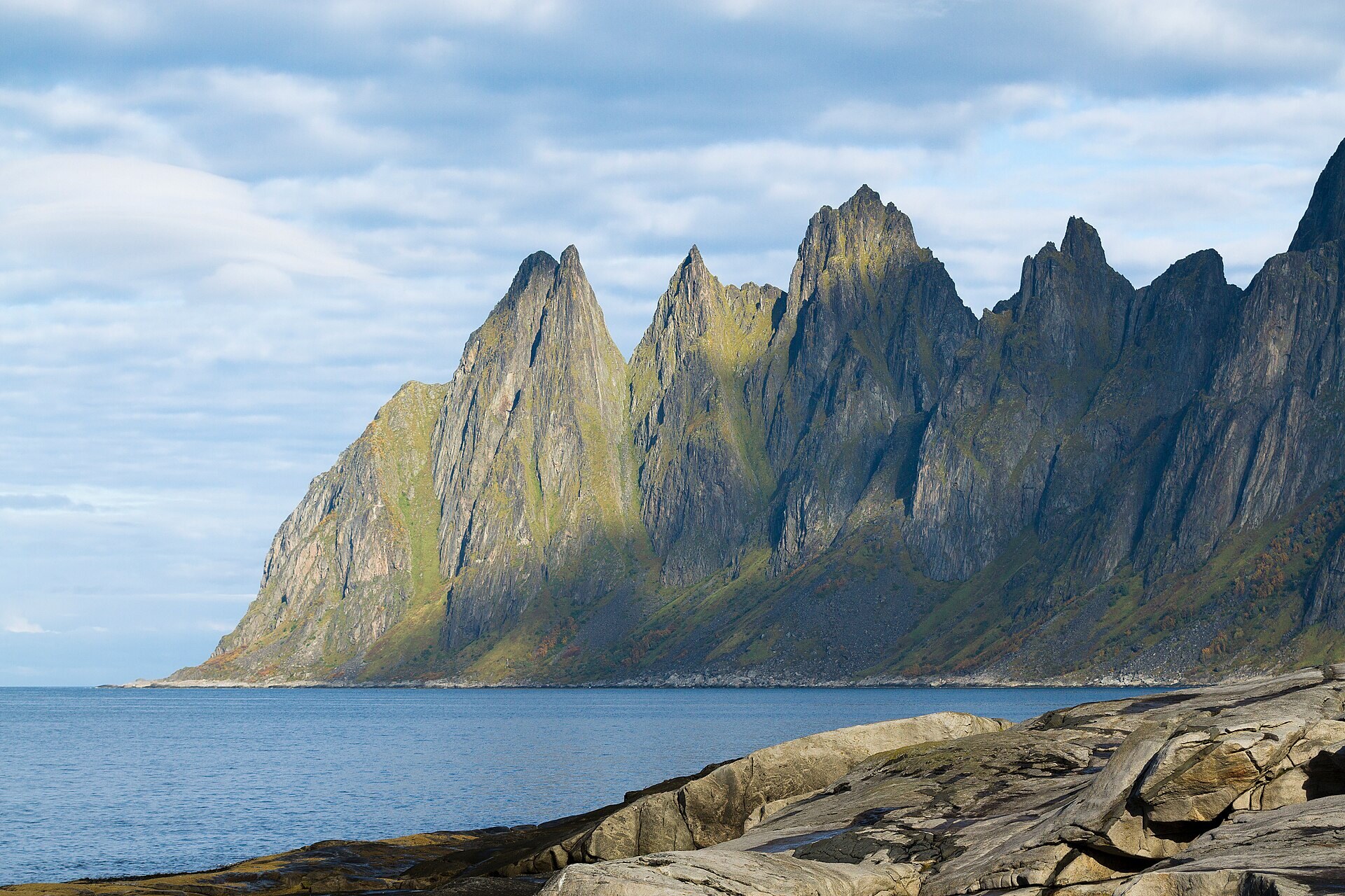 The jagged Okshornan peaks from Tungeneset